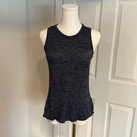 Athleta tank + matching overshirt XS NWOT - Picture 2 of 10